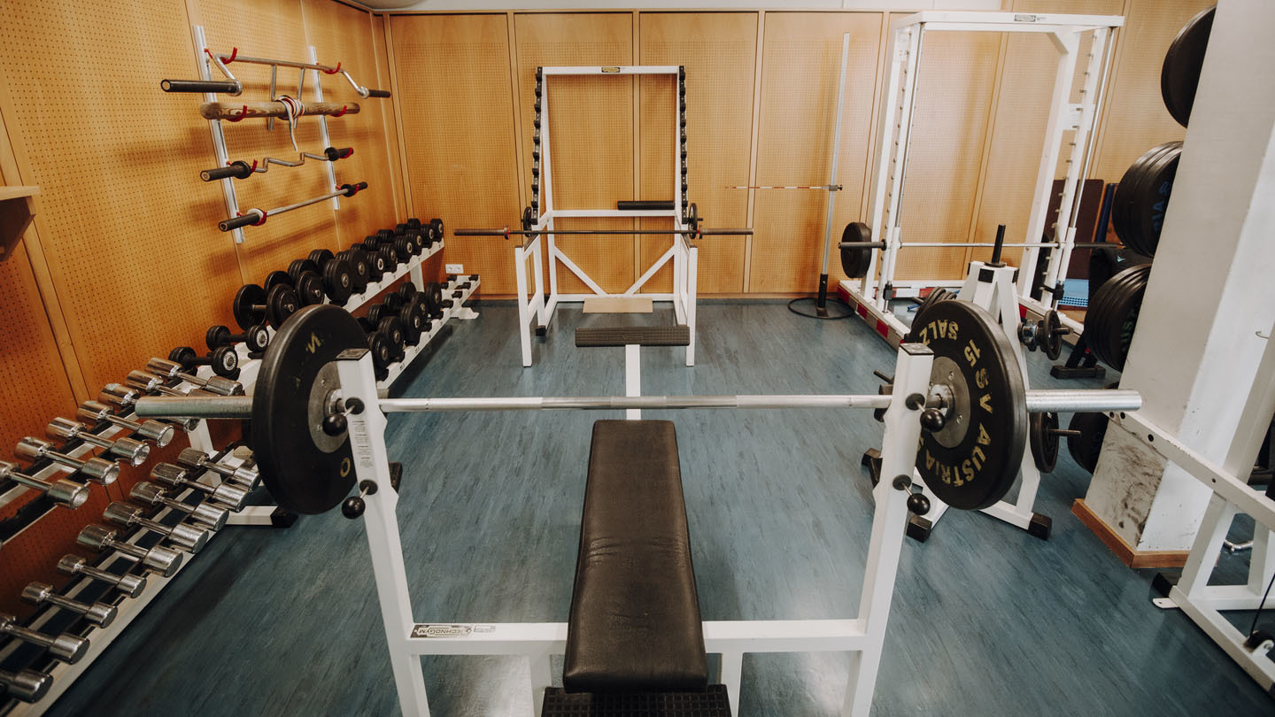 Como devo treinar força se tenho cancro? Treino de força com segurança e eficácia.